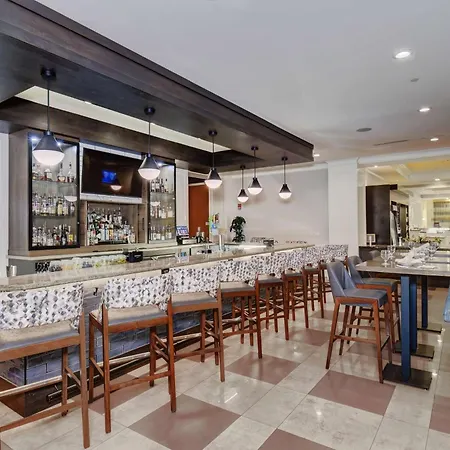 Hilton Garden Inn Palm Beach Gardens-2